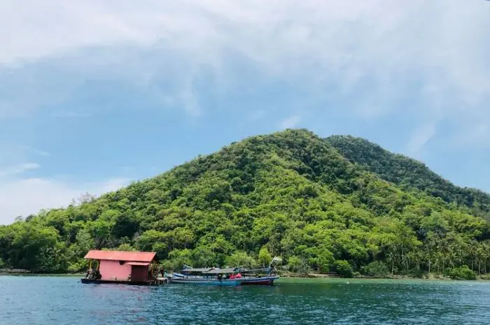 Pahawang Island, Favorite Marine Tourism in Lampung