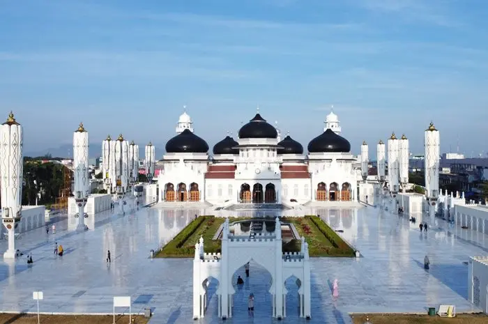 Aceh Tourist Destinations Offering Natural Beauty and Unique Culture